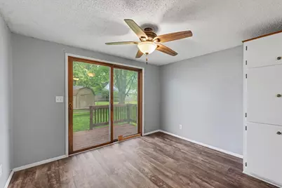 704 E Lincoln Street, Monticello, IL 61856 - Photo 14