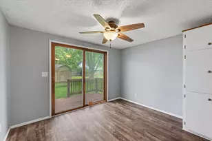 704 E Lincoln St, Monticello, IL 61856 - Photo 14