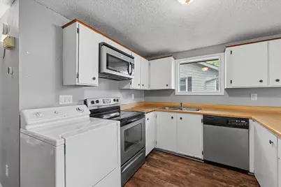 704 E Lincoln Street, Monticello, IL 61856 - Photo 10