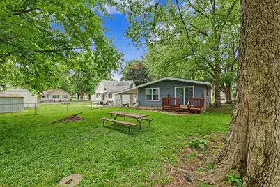 704 E Lincoln Street, Monticello, IL 61856 - Photo 26