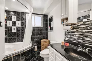 5858 W 88th Pl, Oak Lawn, IL 60453 - Photo 18