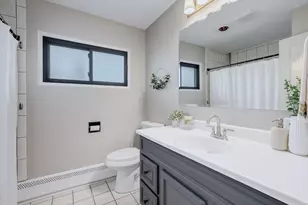 657 W Armitage Ave, Elmhurst, IL 60126 - Photo 20