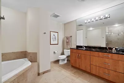 160 E Illinois Street #1302, Chicago, IL 60611 - Photo 10