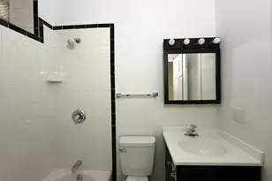 1358 N Bosworth Ave, Chicago, IL 60642 - Photo 14