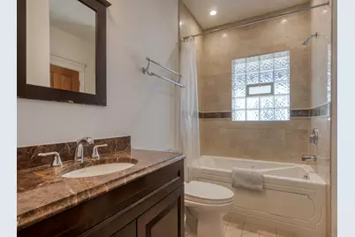 2743 N Dayton Street, Chicago, IL 60614 - Photo 16