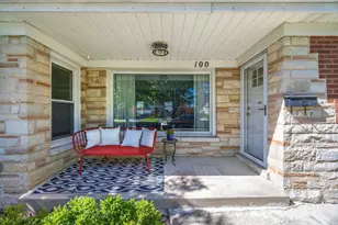 100 N Eastwood Ave, Mount Prospect, IL 60056 - Photo 2
