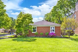100 N Eastwood Ave, Mount Prospect, IL 60056 - Photo 38