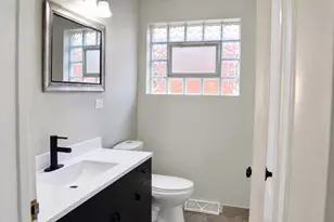 10941 S Kedzie Ave, Chicago, IL 60655 - Photo 6