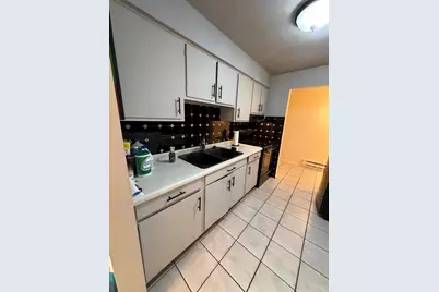 9717 S Keeler Avenue #110, Oak Lawn, IL 60453 - Photo 4