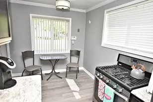 3123 176th St, Lansing, IL 60438 - Photo 12