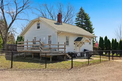 307 W Army Trail Road, Bloomingdale, IL 60108 - Photo 1