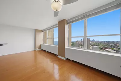 655 W Irving Park Road #4113, Chicago, IL 60613 - Photo 10