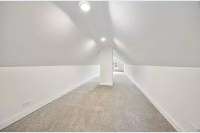 1107 Victoria Avenue, North Chicago, IL 60064 - Photo 16