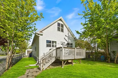 1107 Victoria Avenue, North Chicago, IL 60064 - Photo 2