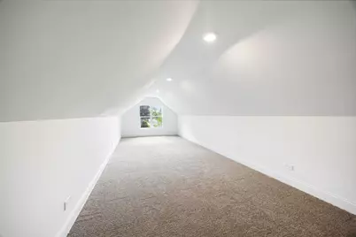 1107 Victoria Avenue, North Chicago, IL 60064 - Photo 18