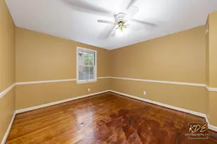210 S Gladstone Ave, Aurora, IL 60506 - Photo 22