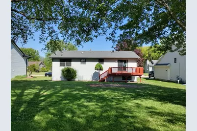 154 Columbia Street NW, Poplar Grove, IL 61065 - Photo 4