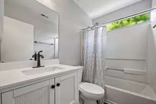 501 Bloomfield Dr, Bolingbrook, IL 60440 - Photo 20