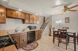 18443 De Jong Ln, Lansing, IL 60438 - Photo 6