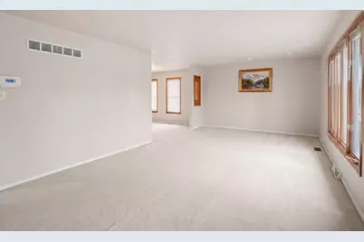 18443 De Jong Lane, Lansing, IL 60438 - Photo 4
