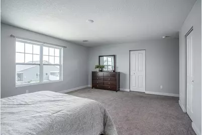 1120 Eagles Crest Drive, Davenport, IA 52804 - Photo 16