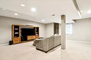 14087 Glenwood Ct, Libertyville, IL 60048 - Photo 26