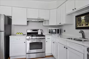 2006 Lake Ave, Wilmette, IL 60091 - Photo 10