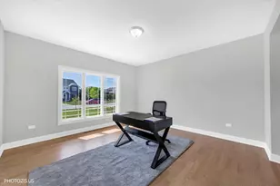 19943 Silverside Dr, Tinley Park, IL 60487 - Photo 6