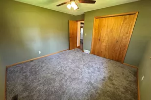 401 S Ridge St, Shannon, IL 61078 - Photo 26