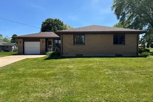 401 S Ridge St, Shannon, IL 61078 - Photo 4