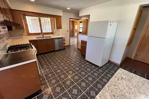 401 S Ridge St, Shannon, IL 61078 - Photo 16