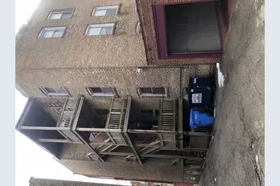 1634 W Fargo Avenue W, Chicago, IL 60626 - Photo 2