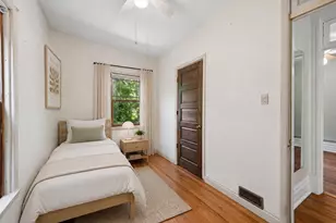 1454 W Cuyler Ave, Chicago, IL 60613 - Photo 28