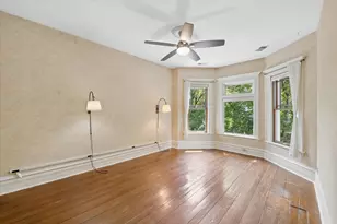 1454 W Cuyler Ave, Chicago, IL 60613 - Photo 20