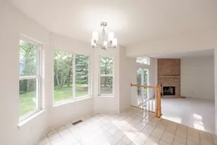 1716 Normandy Woods Ct, Grayslake, IL 60030 - Photo 6