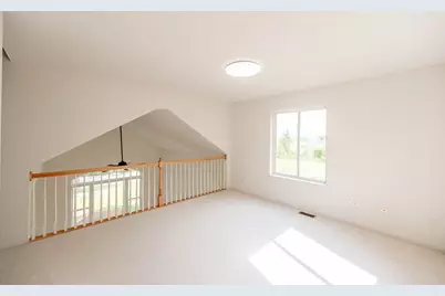1716 Normandy Woods Court, Grayslake, IL 60030 - Photo 14