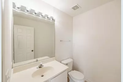 1716 Normandy Woods Court, Grayslake, IL 60030 - Photo 10