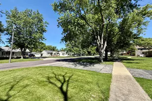 1006 N Sangamon Ave, Gibson City, IL 60936 - Photo 16