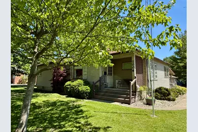 1006 N Sangamon Avenue, Gibson City, IL 60936 - Photo 18