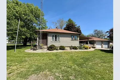 1006 N Sangamon Avenue, Gibson City, IL 60936 - Photo 20