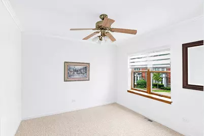 15 Manchester Lane, Elmhurst, IL 60126 - Photo 22