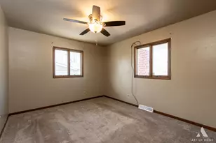 3034 190th St, Lansing, IL 60438 - Photo 8