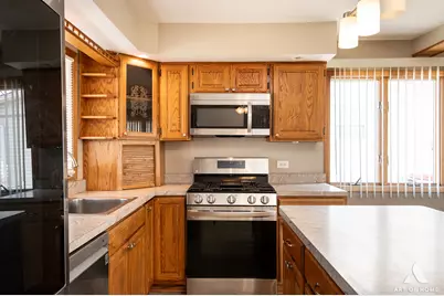 3034 190th Street, Lansing, IL 60438 - Photo 6