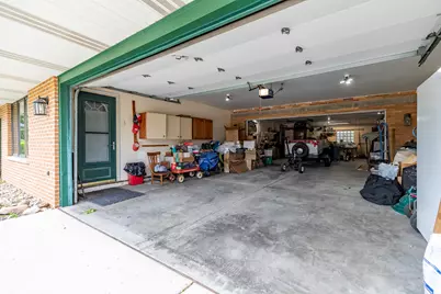 20560 Bensley Avenue, Lynwood, IL 60411 - Photo 58