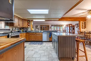 20560 Bensley Ave, Lynwood, IL 60411 - Photo 14