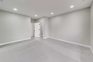 7818 S Merrill Ave, Chicago, IL 60649 - Photo 24