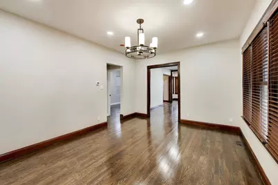 7818 S Merrill Avenue, Chicago, IL 60649 - Photo 10