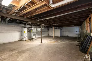 8136 S Manistee Ave, Chicago, IL 60617 - Photo 24