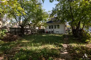 8136 S Manistee Ave, Chicago, IL 60617 - Photo 28