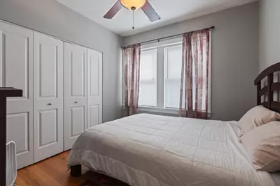 7050 N Damen Avenue #3S, Chicago, IL 60645 - Photo 14